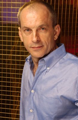 Фото - Томас Арана: 261x400 / 27 Кб