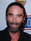 Фото - Джаспер Коул: 131x170 / 7 Кб