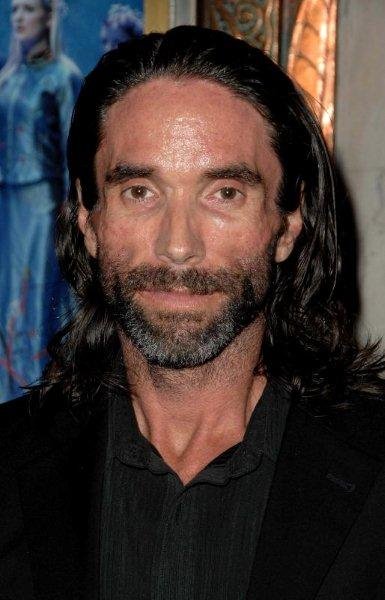 Фото - Джаспер Коул: 385x600 / 50 Кб