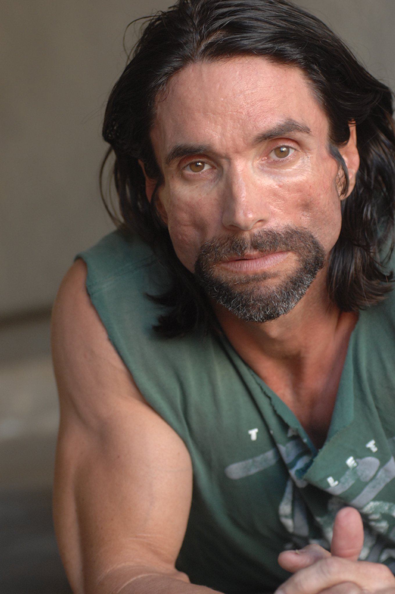 Фото - Джаспер Коул: 1360x2048 / 252 Кб