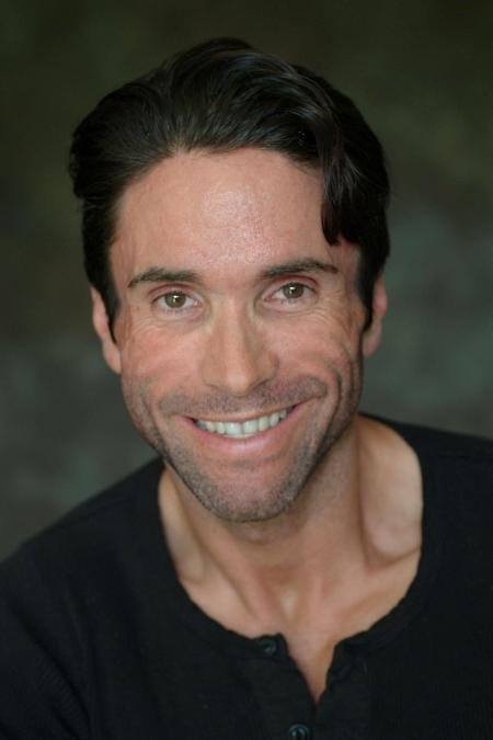 Фото - Джаспер Коул: 450x675 / 29 Кб