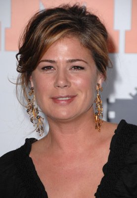 Фото - Мора Тирни: 277x400 / 20 Кб