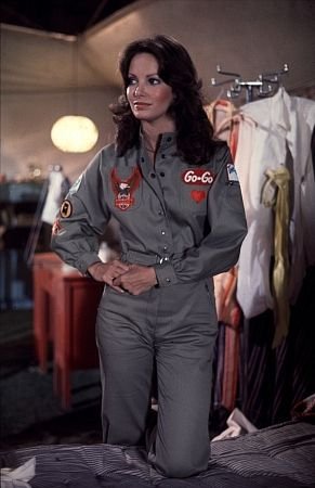 Фото - Жаклин Смит: 291x450 / 27 Кб