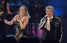 Фото - Род Стюарт: 259x168 / 12 Кб