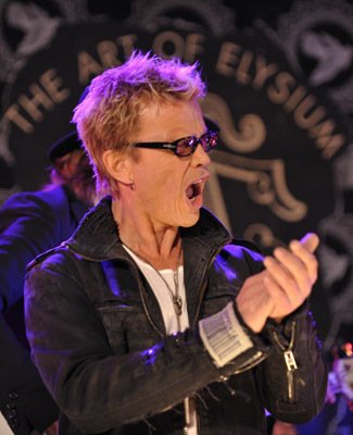 Фото - Билли Айдл: 325x400 / 28 Кб