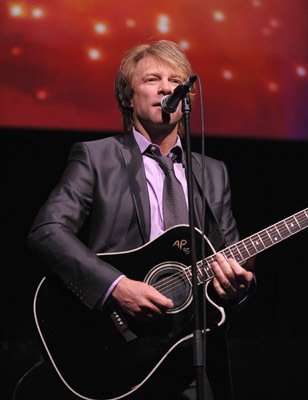 Фото - Джон Бон Джови: 308x400 / 20 Кб