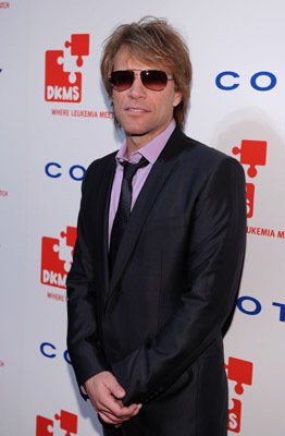 Фото - Джон Бон Джови: 262x400 / 19 Кб