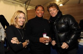 Фото - Джон Бон Джови: 264x174 / 12 Кб