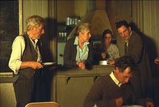 Фото - Джон Невилл: 327x220 / 18 Кб