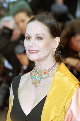 Фото - Клодин Огер: 264x400 / 20 Кб