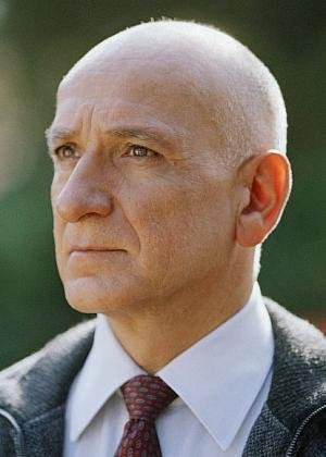 Фото - Бен Кингсли: 300x420 / 24 Кб