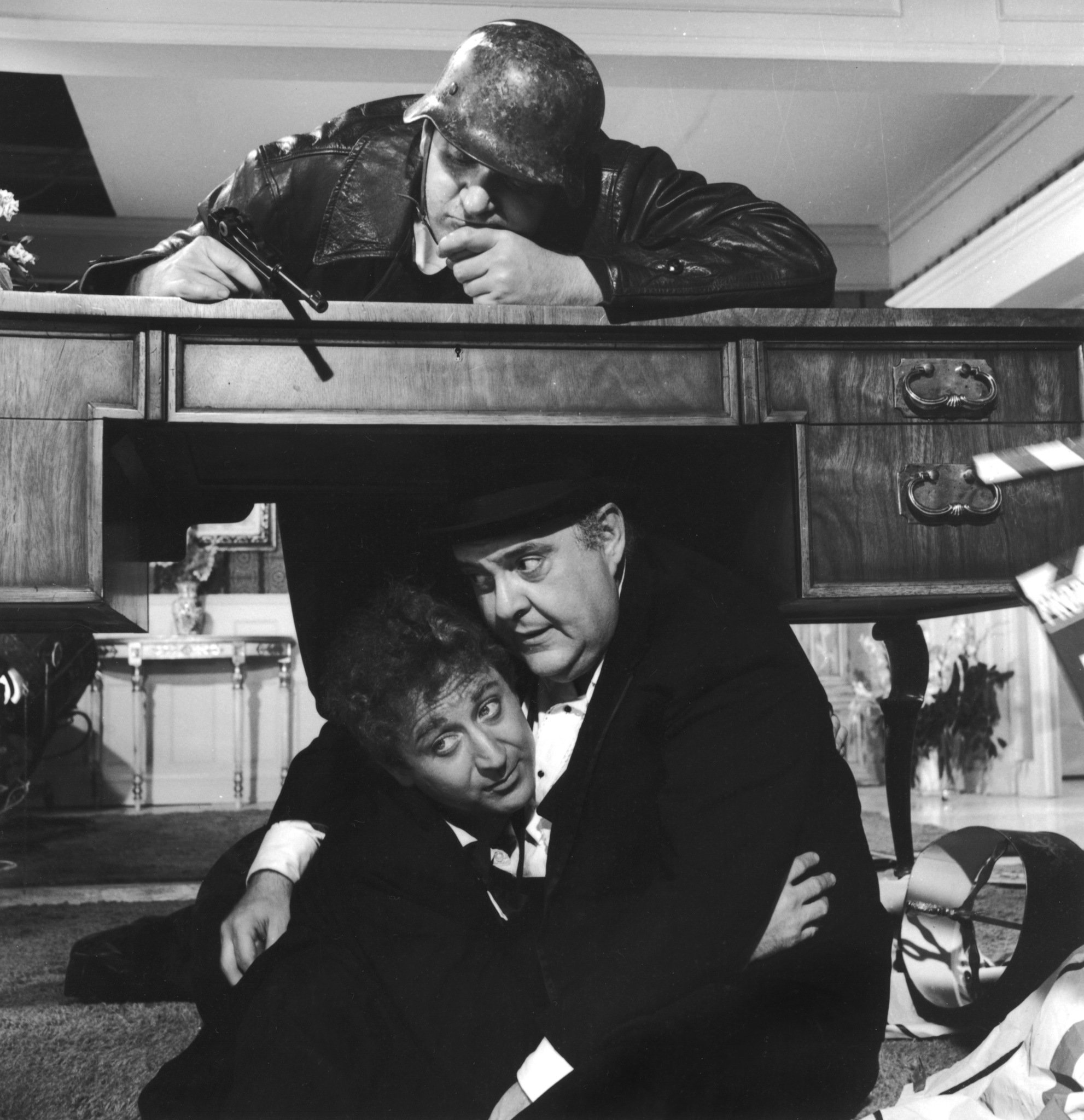 Фото - Кеннет Марс: 1982x2048 / 469 Кб