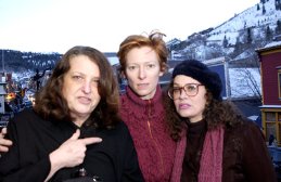 Фото - Карен Блэк: 259x168 / 14 Кб