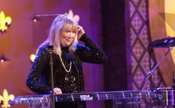 Фото - Тери Гарр: 247x153 / 11 Кб