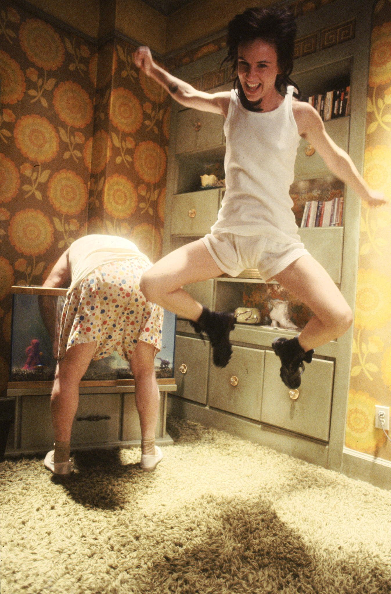 Фото - Джульетт Льюис: 1347x2048 / 527 Кб