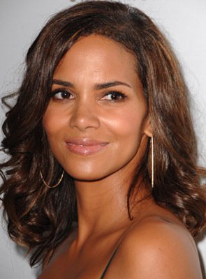 Фото - Холли Берри: 295x400 / 25 Кб