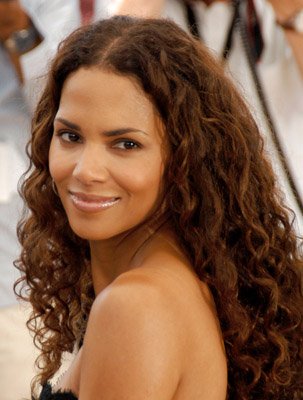 Фото - Холли Берри: 303x400 / 29 Кб