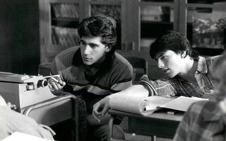 Фото - Пол Карафотес: 443x278 / 28 Кб