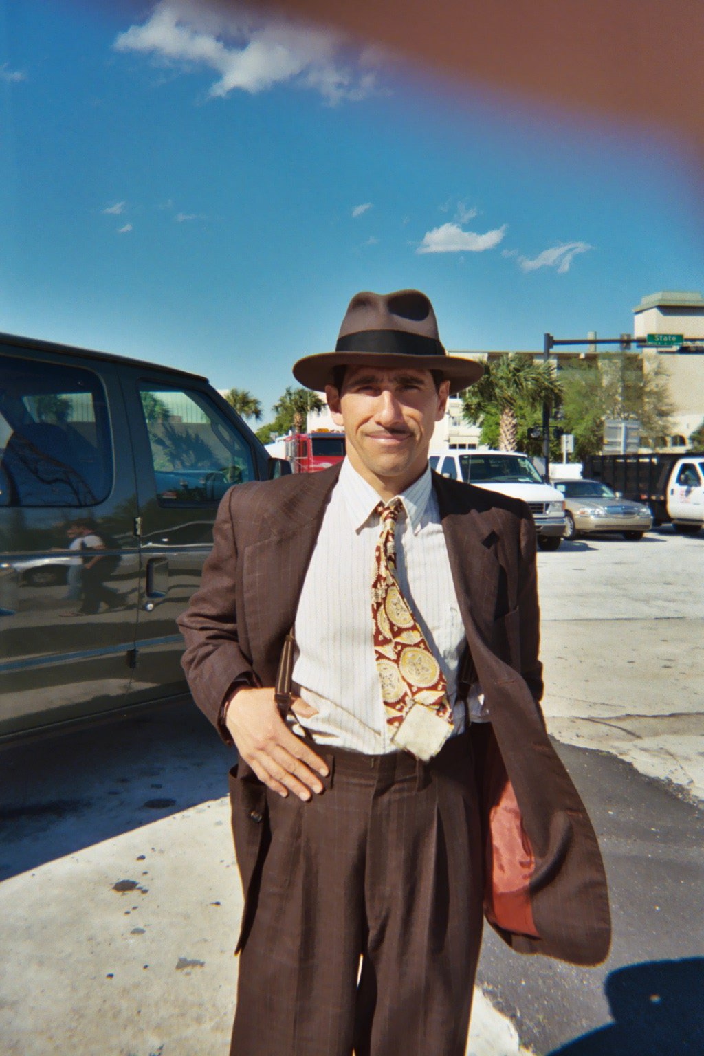 Фото - Пол Карафотес: 1024x1536 / 217 Кб