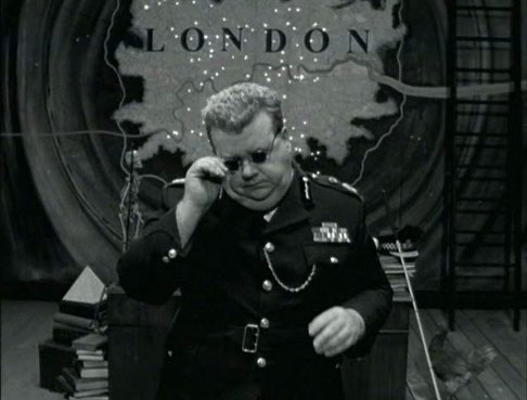 Фото - Иэн МакНис: 486x369 / 31 Кб