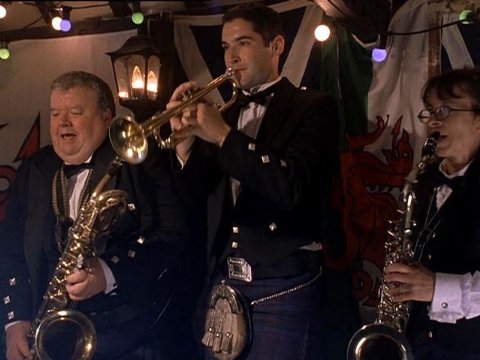 Фото - Иэн МакНис: 480x360 / 35 Кб