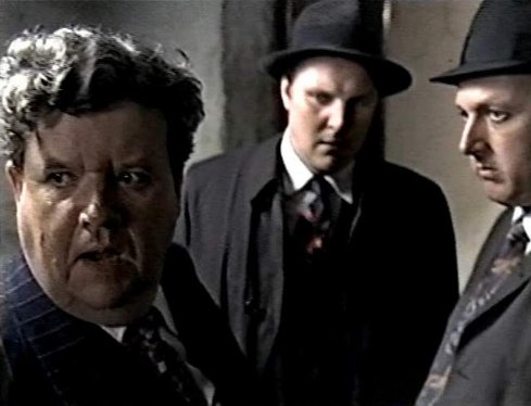 Фото - Иэн МакНис: 489x374 / 29 Кб