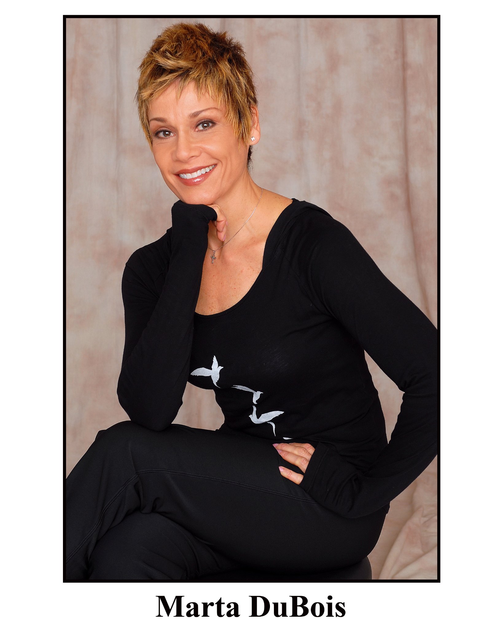 Фото - Марта Дюбуа: 1638x2048 / 299 Кб