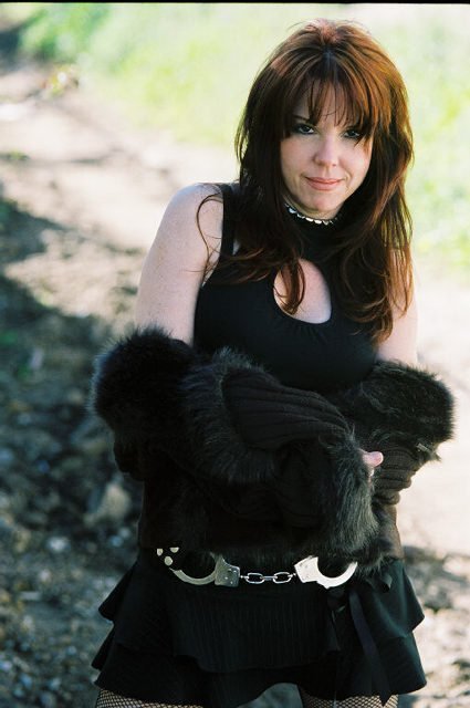 Фото - Julie Dolan: 425x640 / 46 Кб