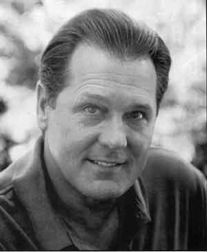 Фото - Michael Adams: 300x365 / 14 Кб