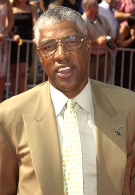 Фото - Джулиус Ирвинг: 277x400 / 24 Кб