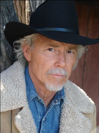 Фото - Уайатт Найт: 336x448 / 32 Кб