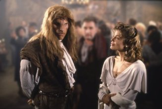 Фото - Линда Хэмилтон: 327x220 / 16 Кб