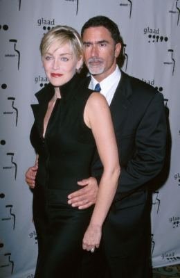 Фото - Шэрон Стоун: 260x400 / 18 Кб