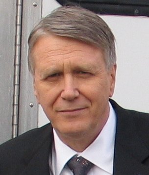 Фото - Виталий Баганов: 304x357 / 21 Кб