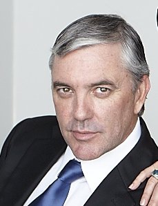 Фото - Джо Сагал: 229x298 / 17 Кб