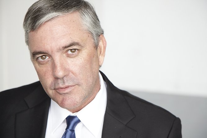 Фото - Джо Сагал: 667x445 / 35 Кб