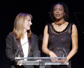 Фото - Кэти Гриффин: 327x267 / 18 Кб