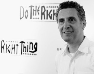 Фото - Джон Туртурро: 315x248 / 12 Кб