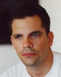 Фото - Никки Кэтт: 196x250 / 8 Кб