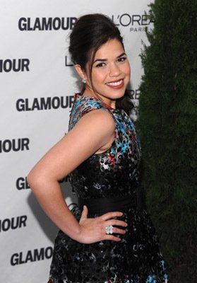 Фото - Америка Феррера: 279x400 / 26 Кб