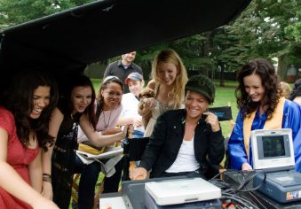 Фото - Америка Феррера: 339x236 / 25 Кб