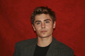 Фото - Зак Эфрон: 333x222 / 10 Кб