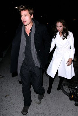 Фото - Анджелина Джоли: 267x400 / 21 Кб