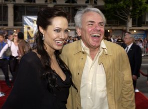 Фото - Анджелина Джоли: 296x219 / 17 Кб