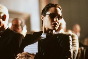 Фото - Анджелина Джоли: 303x204 / 13 Кб