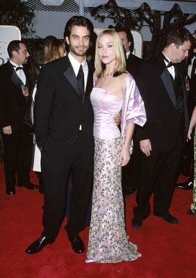 Фото - Кристина Эпплгейт: 282x400 / 27 Кб