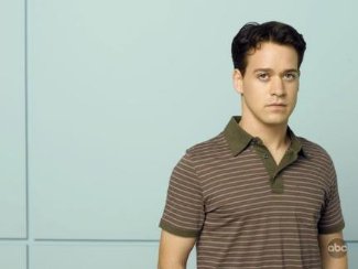 Фото - Т.Р. Найт: 325x244 / 11 Кб