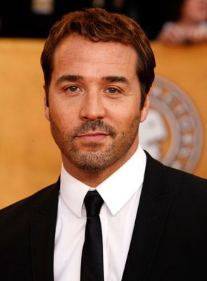 Фото - Джереми Пивен: 294x400 / 19 Кб