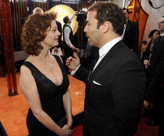 Фото - Джереми Пивен: 333x277 / 22 Кб