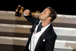 Фото - Джереми Пивен: 268x180 / 11 Кб